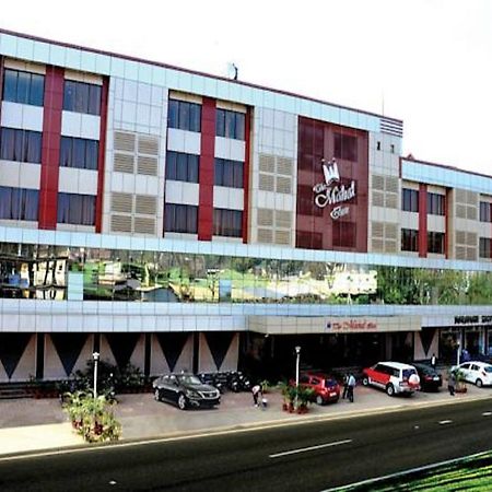 The Mahal Inn Jamshedpur Bagian luar foto