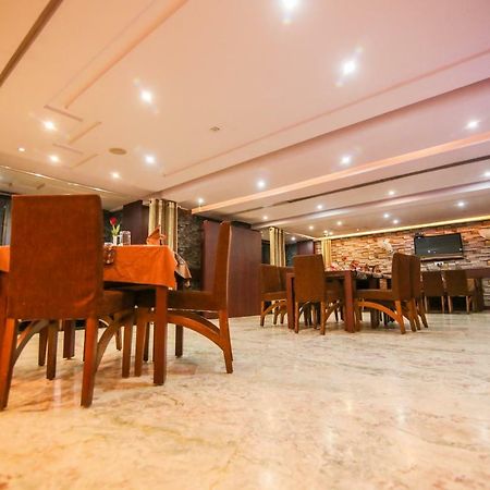 The Mahal Inn Jamshedpur Bagian luar foto