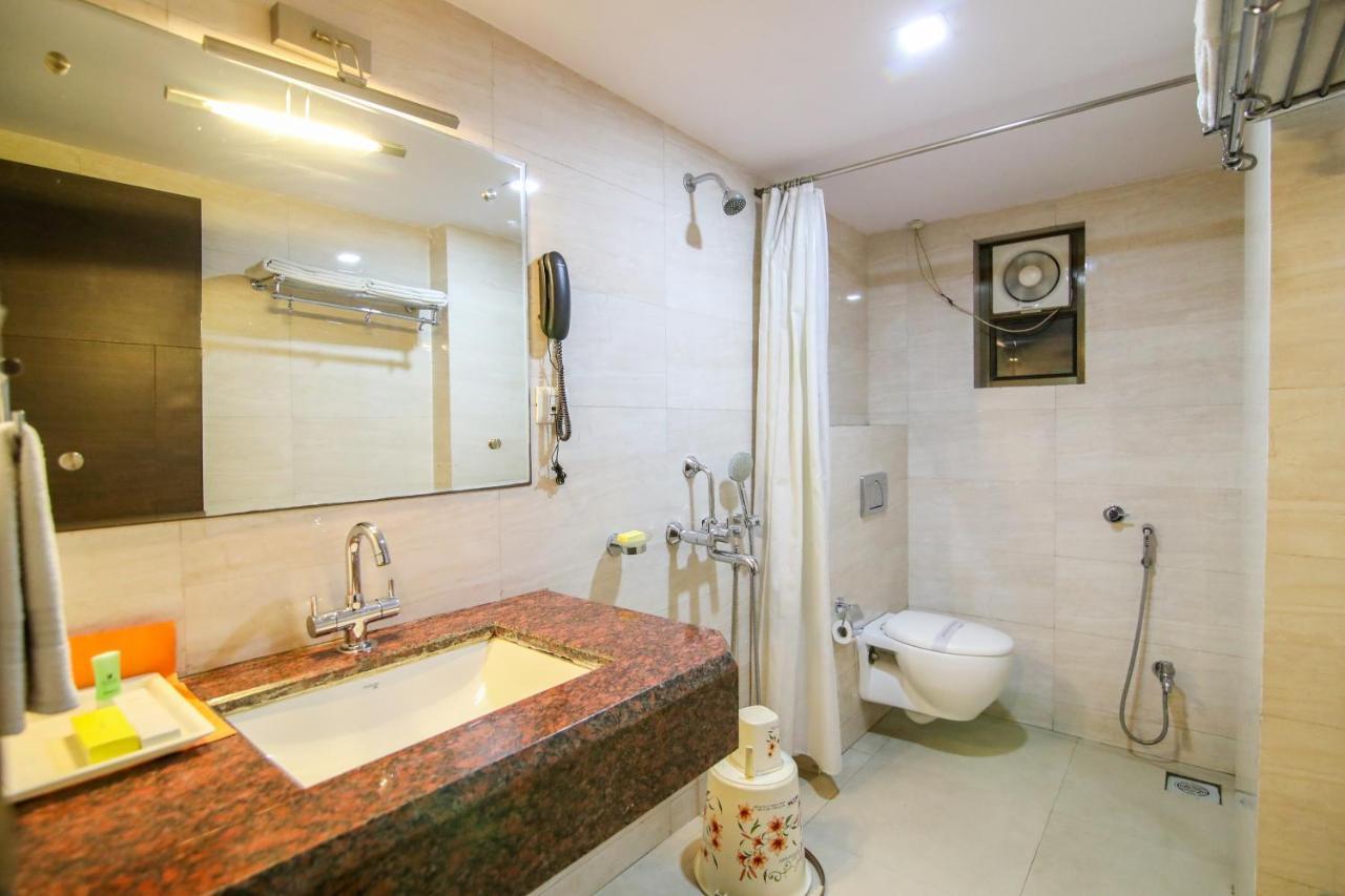 The Mahal Inn Jamshedpur Bagian luar foto